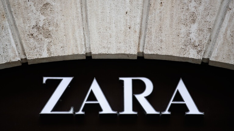 بالصور: غضب كبير بعد الحملة الإعلانية لـ"ZARA" التي تشبه أكفان ضحايا الحرب في غزة