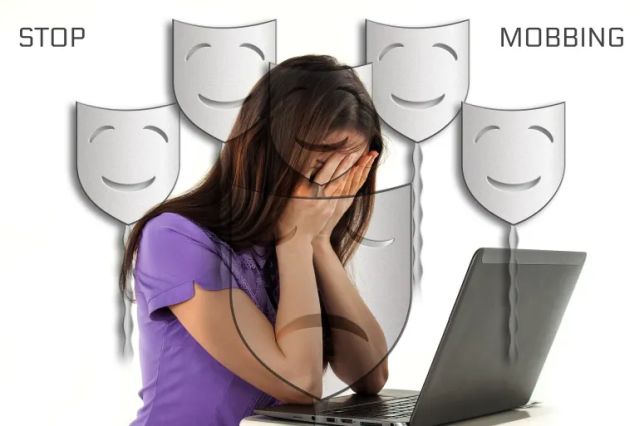 القبض على عصابة تبتز النساء ماديًا!