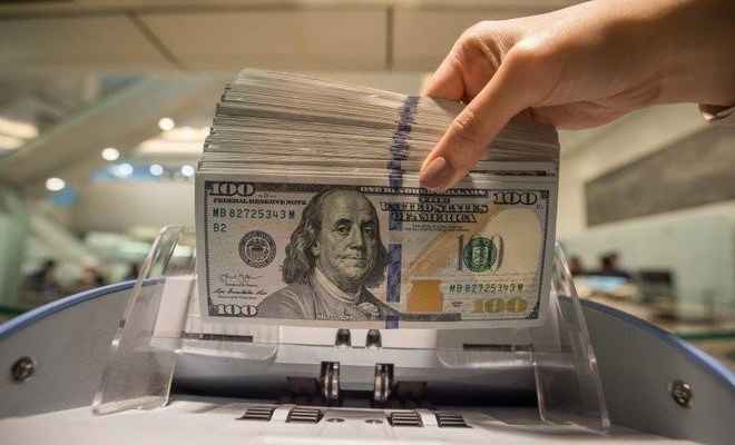 ماذا بعد رفع سعر صيرفة: اللولار إلى الواجهة!