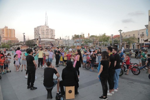 ثقافة وفن: قاسم إسطنبولي المسرح الوطني اللبناني المجاني الفن حق للجميع