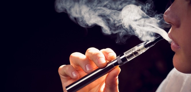 ظاهرة الفايب والأيكوس تغزو المجتمع اللبناني.. تحذير يخصُّ فئة الشباب