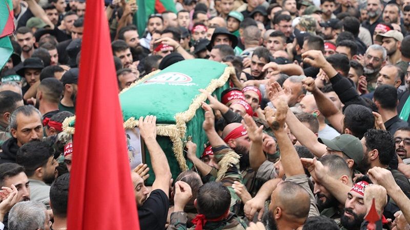 بعد غارة بيت ليف ... "أمل" تزف شهداءها الثلاثة