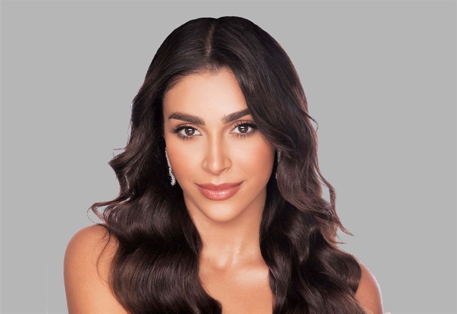 بالفيديو - ياسمينا زيتون الوصيفة الاولى لملكة جمال العالم!