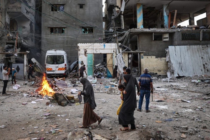 233 يوما للحرب على فلسطين