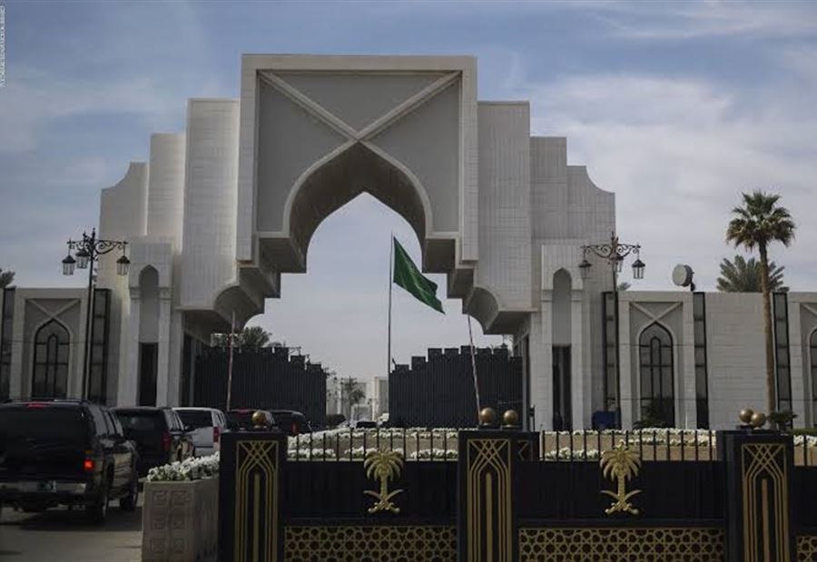 الديوان الملكي السعودي يعلن وفاة أمير من آل سعود
