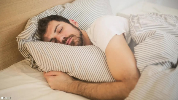 ما هو الوقت المثالي للذهاب إلى النوم؟