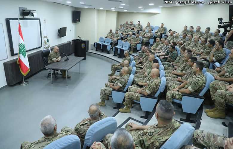 قائد الجيش: المؤسسة العسكرية ماضية في واجبها رغم كل محاولات تشويه صورتها