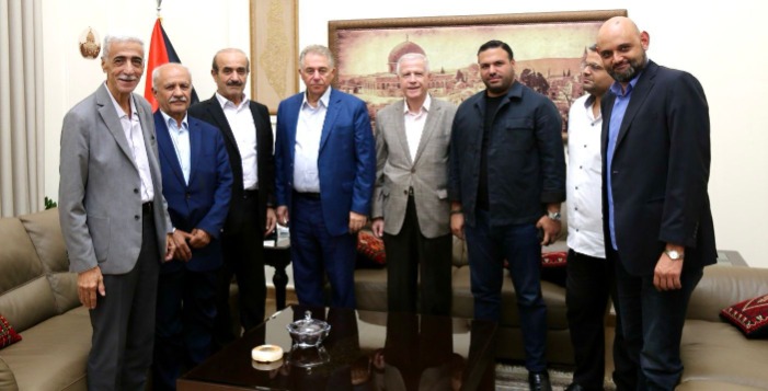 السفير دبور يستقبل رئيس المؤتمر الشعبي اللبناني كمال حديد على رأس وفد