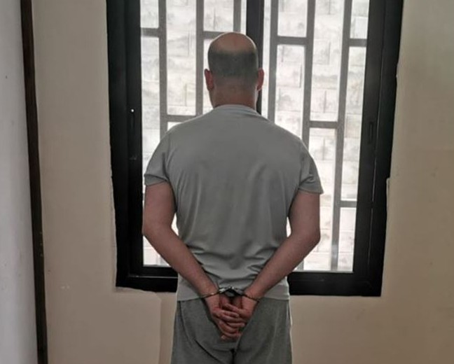 استغل أشخاصًا تضرّرت منازلهم جرّاء الحرب... وهذا ما فعله!