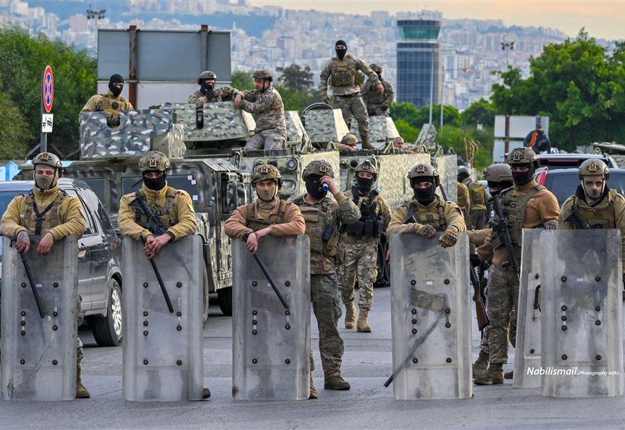 بيان توضيحيّ للجيش يكشف تفاصيل ما حصل على طريق المطار: تدخلنا بعد إصابة 23 عسكريًا!