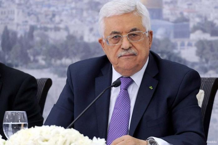 الرئيس عباس يقدم للقمة العربية الطارئة الرؤية الفلسطينية لمواجهة التحديات في المرحلة المقبلة