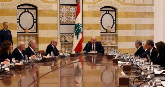 ملفات دسمة تُبحث في أولى جلسات الحكومة.. الأولويات قيد الإختبار والضوابط تتحكَّم بمسار العمل