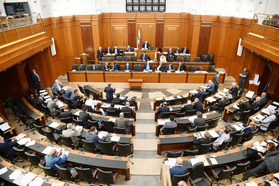 مجلس النواب يستكمل مناقشة "البيان الوزاري" لمنح حكومة نواف سلام الثقة