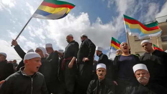 دروز السويداء يتظاهرون.. مخططات اسرائيلية لتقسيم سوريا