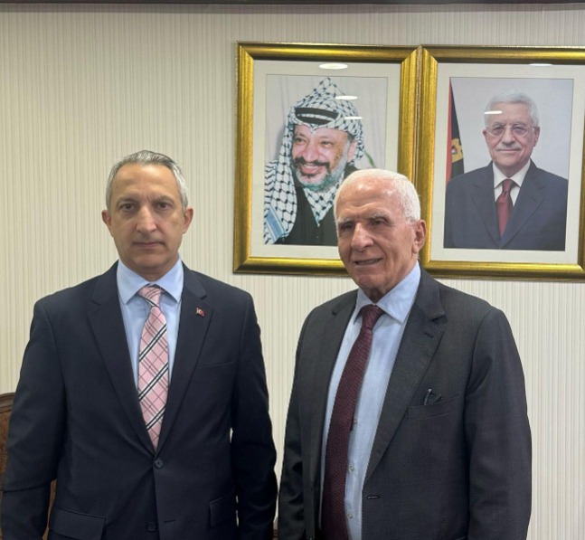 الأحمد يبحث مع السفير التركي لدى فلسطين سبل تعزيز العلاقات الفلسطينية التركية