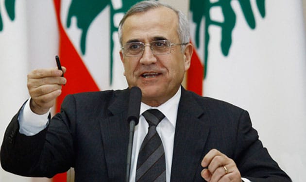 الرئيس سليمان: مبروك لتطبيق الدستور مبروك للكفاءة