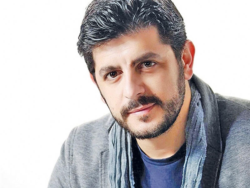 الممثل طوني عيسى يعلن عن ترشّحه للإنتخابات البلديّة!