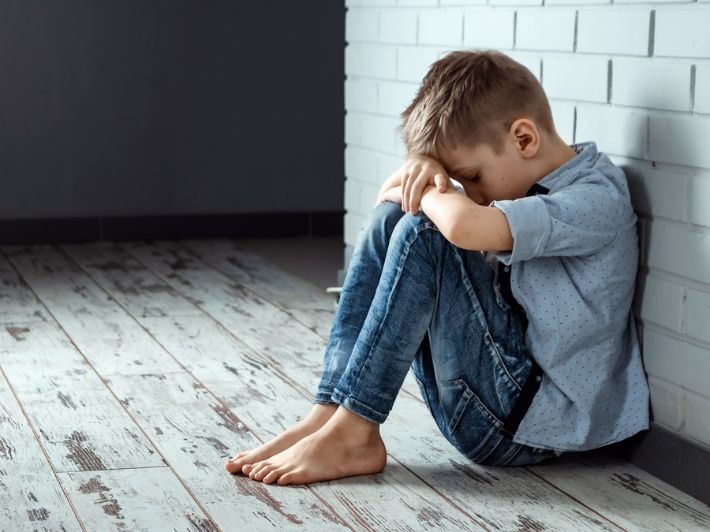حينما تتحول المدرسة إلى كابوس: من يحمي أطفالنا؟