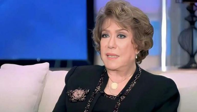 وفاة "سيدة المسرح العربي" الفنانة القديرة سميحة أيوب