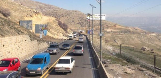 وزارة الأشغال أعلنت استكمال أعمال تعبيد وتزفيت طريق ضهر البيدر الدولي