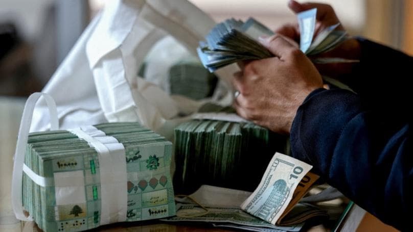سلب واعتداء وحشي يطال أخوين صرّافَين ... والغلّة 12 ألف دولار!