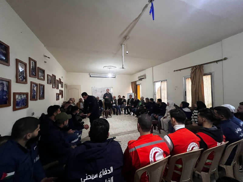 د. أبو العينين يتفقد مقرات وحدة الاسعاف والطوارئ والدفاع المدني الفلسطيني في مخيم نهر البارد