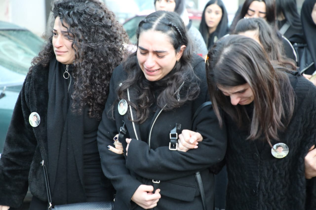 المدرسة الإنجيليّة الوطنية في النّبطيّة تقيم مسيرة شموع حدادا على روح الشهيد الطفل محمود عامر