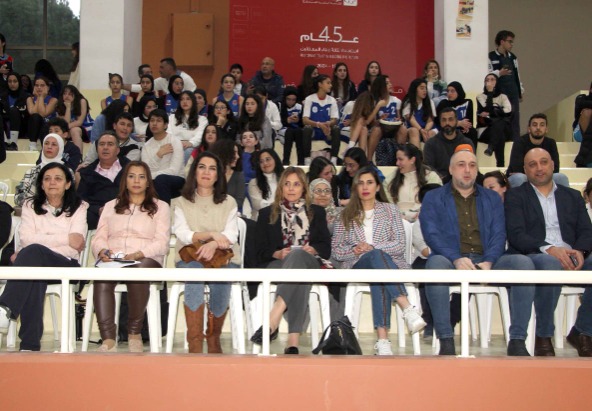 بالصور... تتويج الفائزين ببطولة كرة السلة المدرسية في الجنوب