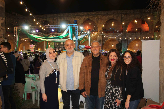 افتتاح مهرجان "صيداوي أح" في خان الإفرنج: 76 جناحاً للحرف والمأكولات الصيداوية والأنشطة المرافقة تستقطب حركة ناشطة من المدينة وخارجها