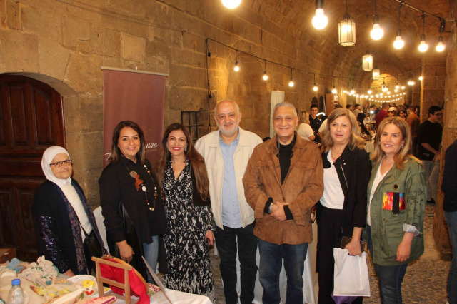افتتاح مهرجان "صيداوي أح" في خان الإفرنج: 76 جناحاً للحرف والمأكولات الصيداوية والأنشطة المرافقة تستقطب حركة ناشطة من المدينة وخارجها