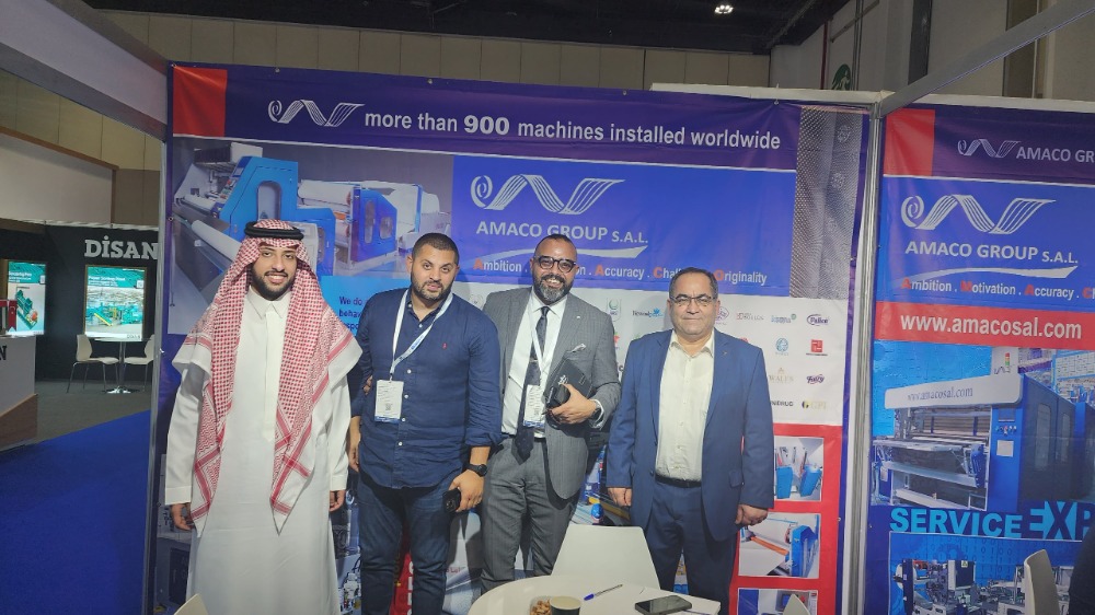 علي العبد الله في اختتام "معرض الورق والمناديل وان شو" في أبو ظبي: صناعة الورق والمناديل العربية تنافس عالميا