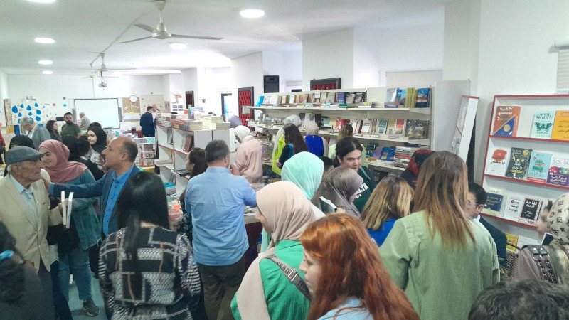 "ثانوية السفير - الغازية" افتتحت معرض الكتاب والألعاب الفكرية بتكريم ذكرى شاعر القصب والخيال "جوزف حرب.. سمفونية فصول"