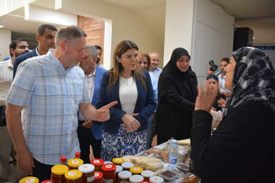 برعاية محافظ النبطية د. هويدا الترك... افتتاح "معرض الألبان والأجبان" في "الريفولي مول" - النبطية