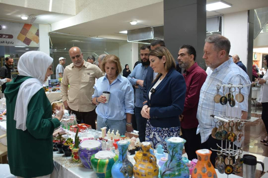 برعاية محافظ النبطية د. هويدا الترك... افتتاح "معرض الألبان والأجبان" في "الريفولي مول" - النبطية