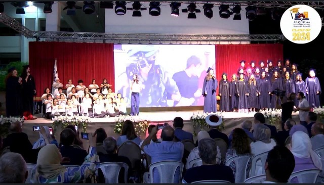 حفل التخرج للعام 2024 في ثانوية القلعة - صيدا … تحية إلى غزة والجنوب اللبناني
