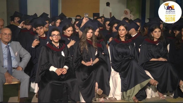 حفل التخرج للعام 2024 في ثانوية القلعة - صيدا … تحية إلى غزة والجنوب اللبناني
