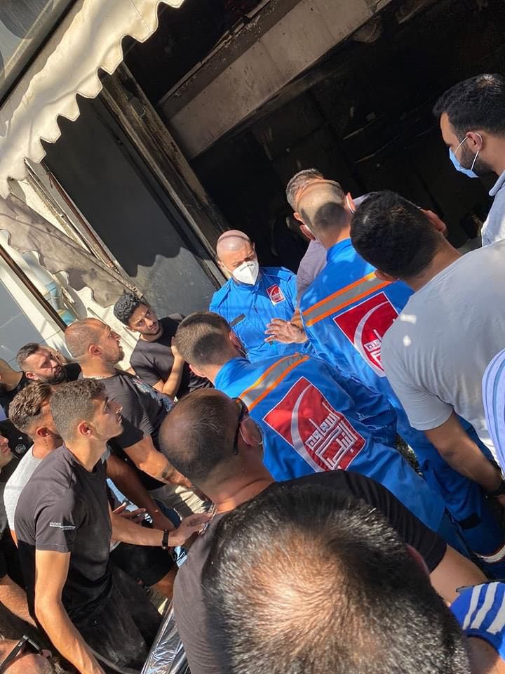 بالفيديو - في النبطية... حريق داخل محل ألبسة يودي بحياة شابّة!
