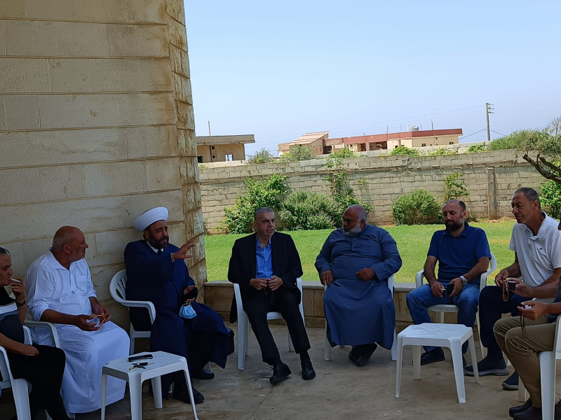 القاضي عريمط يستقبل المهنئين بسلامة عودته من رحلة العلاج.. شاكرين رجل الأعمال خلف الحبتور على الضيافة