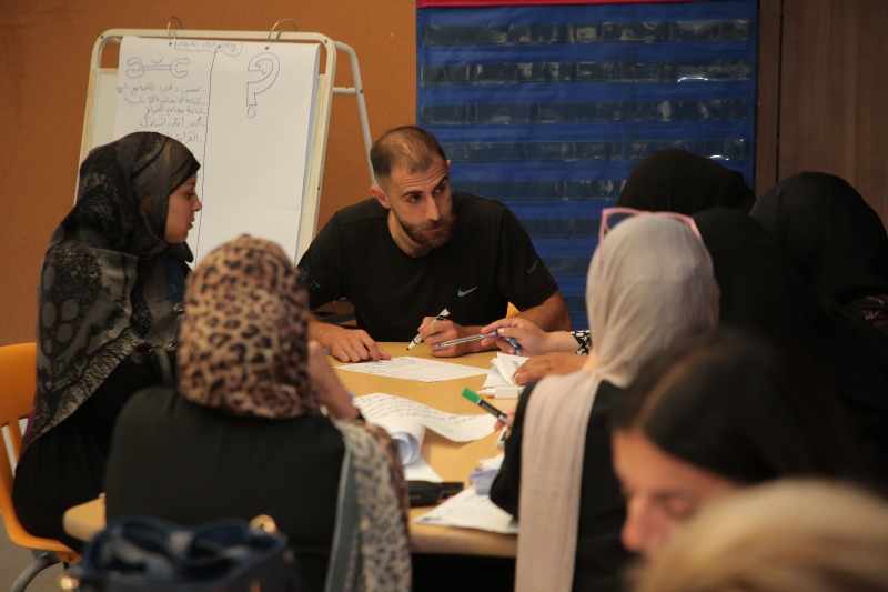 وزارة التربية ومؤسسة الحريري تختتمان ورشاً تدريبية لـ400 معلم  في 12 مدرسة رسمية