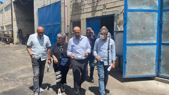 جولة للوزير ياسين ود. بديع واللجنة التشاركية في معمل معالجة النفايات في صيدا "IBC"