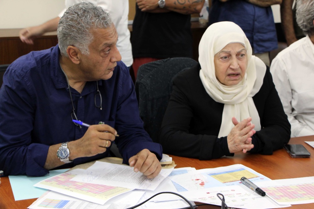 "بهية الحريري تتفقد غرفة عمليات إدارة الكوارث في صيدا: تأكيد على الواجب الوطني تجاه النازحين