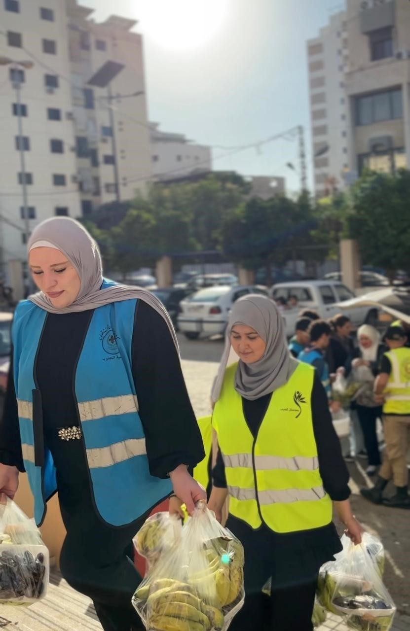 باحات مراكز نازحين في صيدا تتحول متنفساً لأطفالهم بأنشطة ترفيهية لـ" كشافة لبنان المستقبل" و"سنابل البشرى"