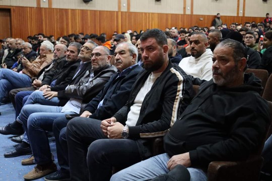 النائب د. أسامة سعد خلال لقاء تكريمي لمتطوعات ومتطوعي التنظيم الشعبي الناصري ومؤسسة معروف سعد: "الوطن لا ينهض إلا بتكاتف أبنائه، وعملكم التطوعي بما يحمله من عطاء وتضحيات هو أصدق أشكال المقاومة"