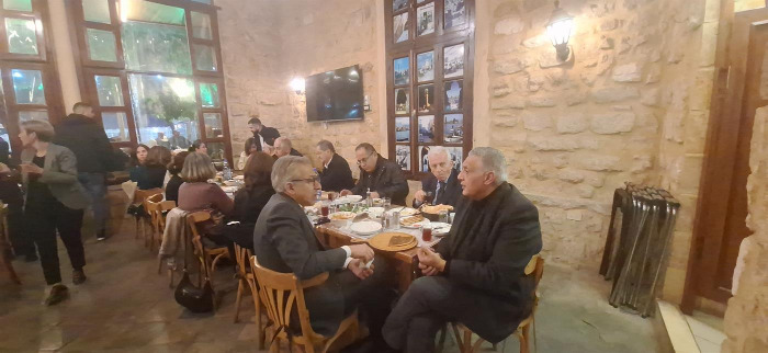 السفير الفرنسي يمضي أمسية رمضانية مميزة في صيدا... سحورٌ وجولة في رحاب المدينة القديمة