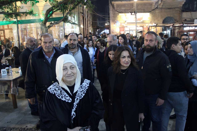بهية الحريري تقيم سحوراً رمضانياً على شرف وزيرة الشؤون الإجتماعية حنين السيد