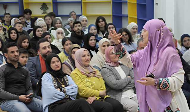 سارة قصير أطلّت على "السفير" بشغف الحكايات ... فصارت هي الحكاية!