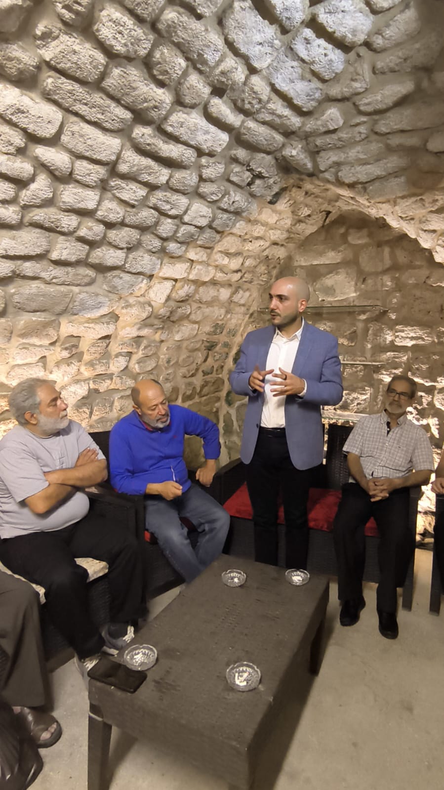 بازار انتخابي واستعراض للوائح في صيدا قبل أيام من الاستحقاق البلدي