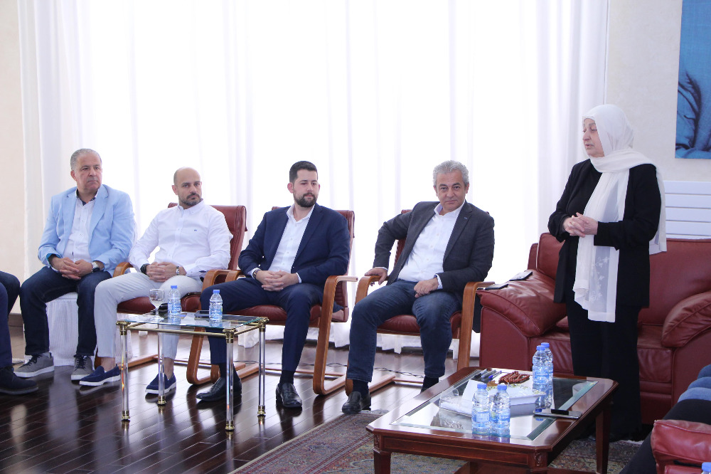 بهية الحريري تستقبل رئيس وأعضاء لائحة "سوا لصيدا" والماكينة الإنتخابية