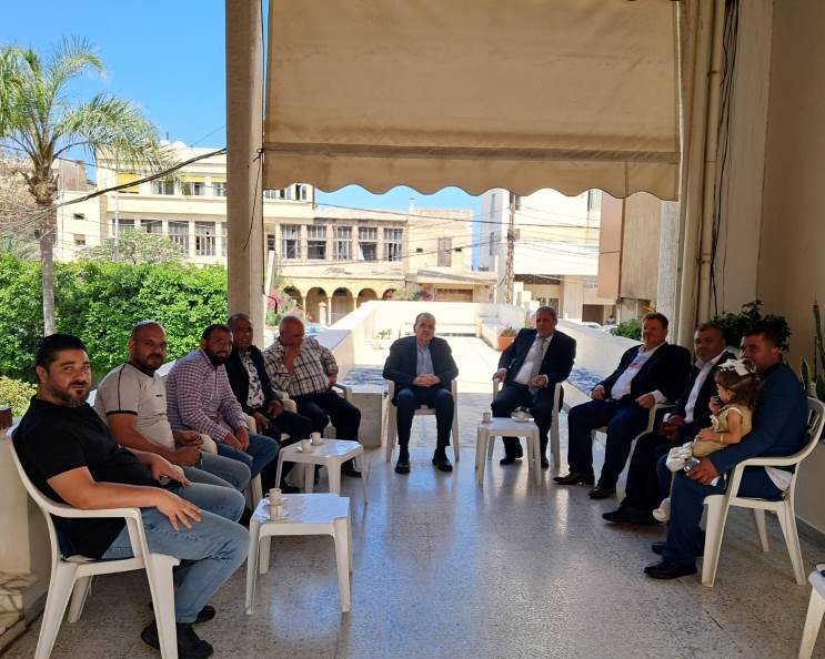 النائب د. البزري يلتقي مختار طبايا ووفدًا من آل فاعور ويبحث الأوضاع المعيشية والخدماتية في البلدة
