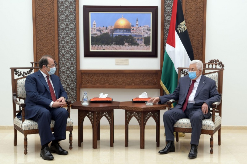 تناوب بينيت ولبيد برئاسة «حكومة تغيير»... «إنكسار» نتنياهو